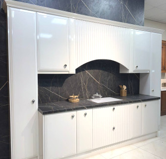 کابینت پولیشی